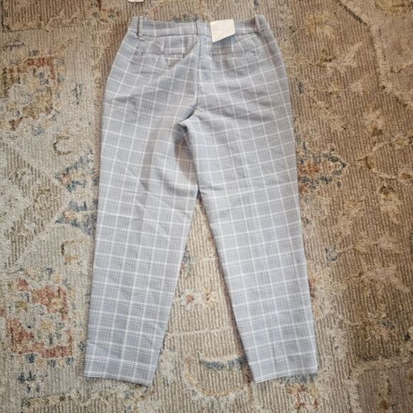 a new day Pants - NWT A New Day Slim Ankle Pants Sz 6 With 26" Inseam